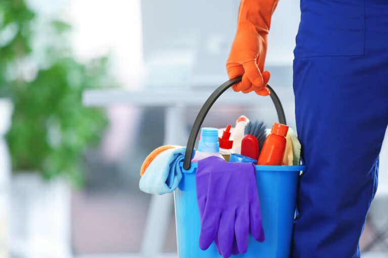 5 Reasons Companies in Tampa Love Hiring Professional Janitorial Services